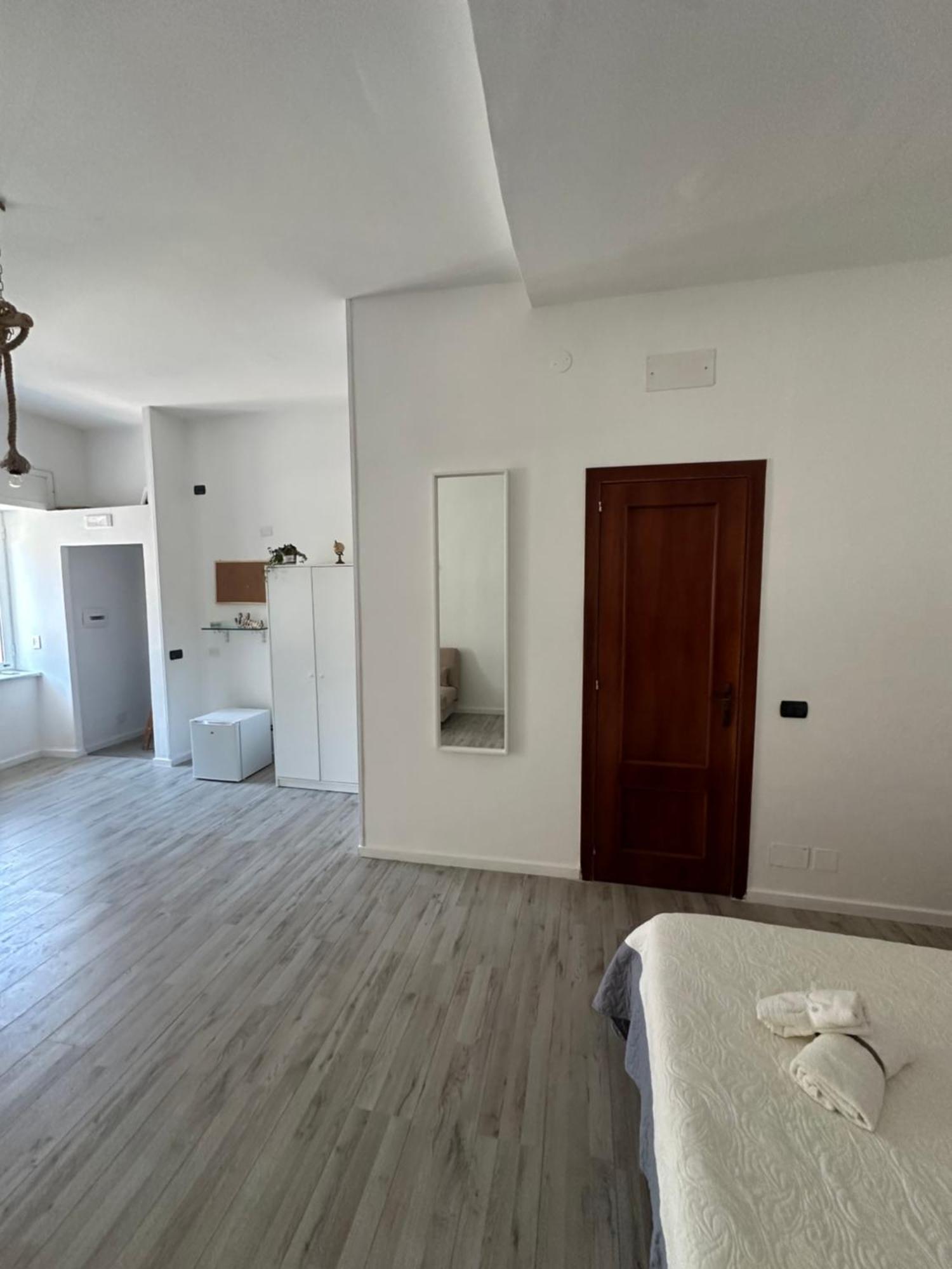 Maison Margot Pozzuoli Esterno foto